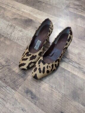 💕VTG Prado Bags Leopard-Print Pointed Toe Pumps💕